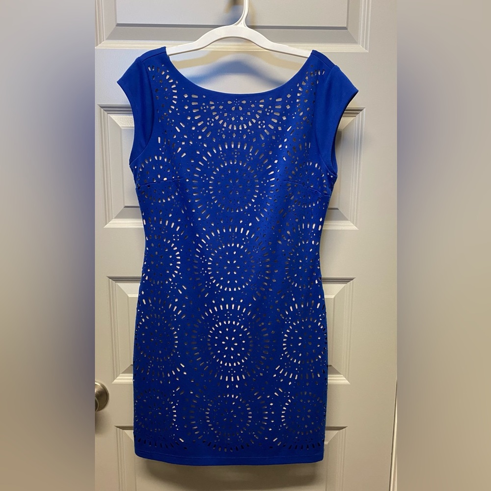 Chelsea and violet dress size medium